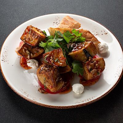 Салат из хрустящих баклажанов в Оджахури по цене 874 ₽