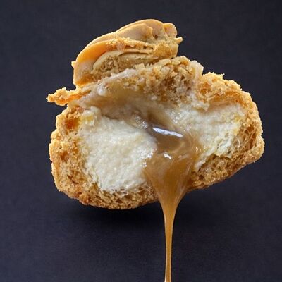 Шу соленая карамель в МайПай по цене 250 ₽