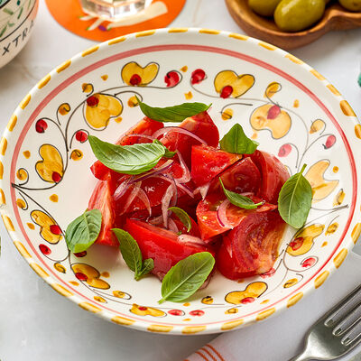 Салат из спелых томатов в Osteria Dolce по цене 750 ₽