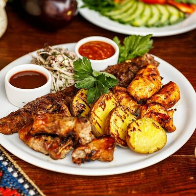 Тарелка на мангале в Хинкальня по цене 82 р.