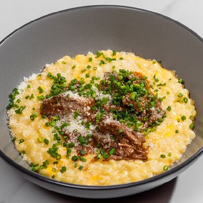 Мак энд чиз с томленой говядиной в Vaffel по цене 790 ₽