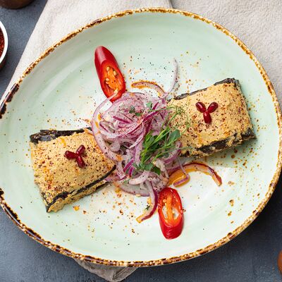 Баклажаны с орехами в Хижина по цене 550 ₽