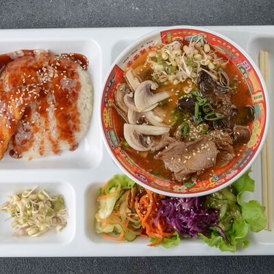 Комбо №2 с юккедяном в Азиаты по цене 770 ₽