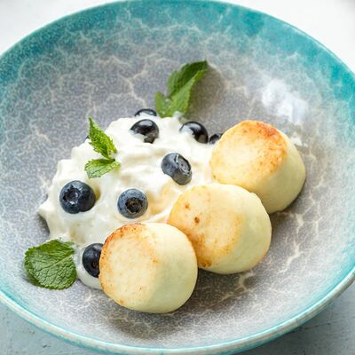 Сырники из рикотты в Godji по цене 255 ₽