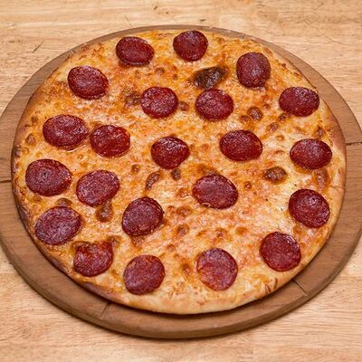 Pizza Pepperoni в Pazzi di pizza по цене 690 ₽