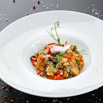 Салат Мангал в Голд Сити по цене 450 ₽