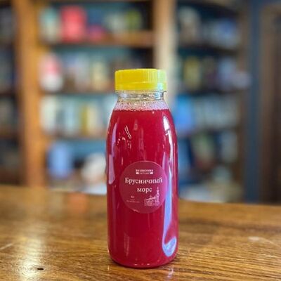 Брусничный морс в Библиотека по цене 150 ₽