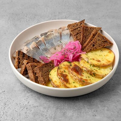 Селедочка с картофелем в Большая рыба по цене 780 ₽