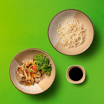 Вок с морепродуктами, удон и устричным соусом в VASILCHUKI Chaihona №1 по цене 460