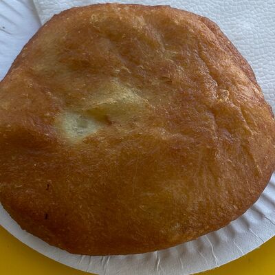 Жареный беляш с мясом в Ла Ваш по цене 490 ₽