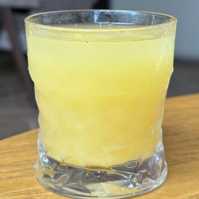 Лимонад Ананас-кокос в Дева по цене 240 ₽