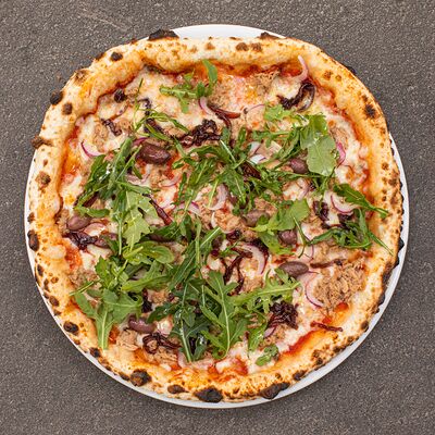 Пицца с тунцомв Bshushu по цене 1320 ₽