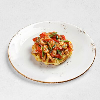 Картофельная вафля с курицей и грибами в ПиццаФабрика по цене 510 ₽