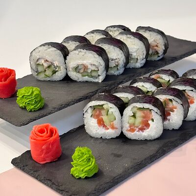 Сет роллов Инь и Янь в Pokemania по цене 1239 ₽