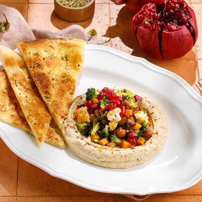 Хумус с пряной лепешкой в ЛарисуВаннуХочу по цене 690