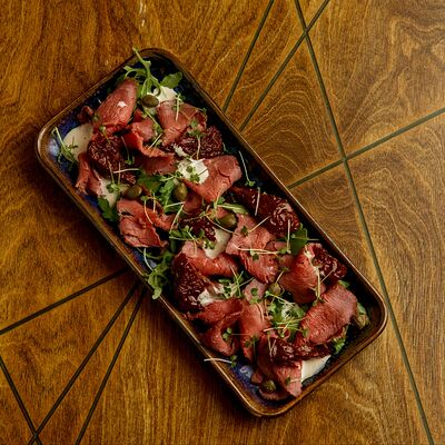 Вителло тоннато в Траттория медичи по цене 950 ₽