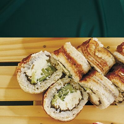 Ролл унаги онигара в Бали по цене 1100 ₽