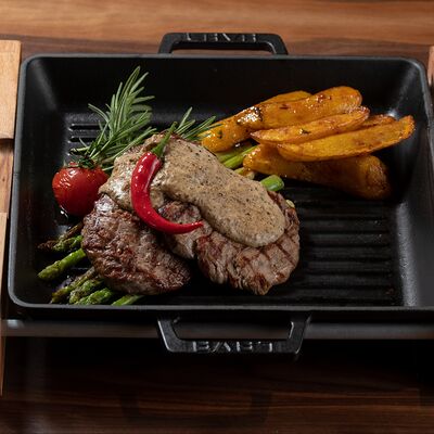 Стейк Мадагаскар (Madagaskar Steak) в Anatolia по цене 1490 ₽