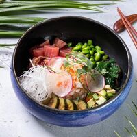 Поке с тунцом в Jamamai Asian Kitchen & Bar