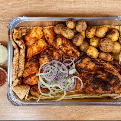 Сет куриныйв Вкусный дом по цене 2395 ₽