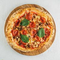 Супер мясная в Napoli Pizza