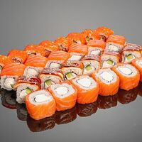 Сет Много Лосося в Roll & Wok