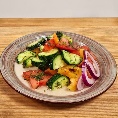 Салат Овощной в Золотая вилка по цене 360 ₽