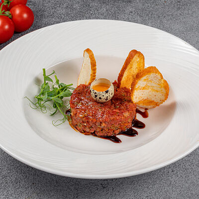 Тартар из говядины в Море Есть по цене 820 ₽