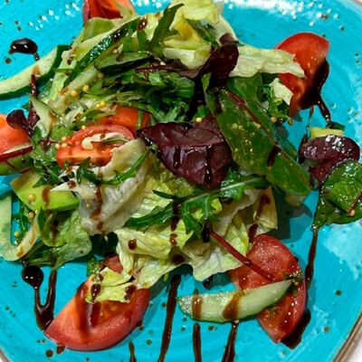 Большой зеленый салат в Дом по цене 590 ₽