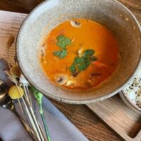 Том ям с цыплёнком в More More