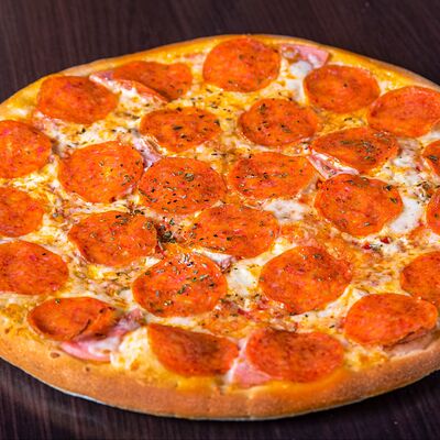 Пицца Пепперонив Suli & Co по цене 850 ₽