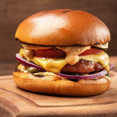 Бургер Родственник из Барселоны в Седло по цене 610 ₽