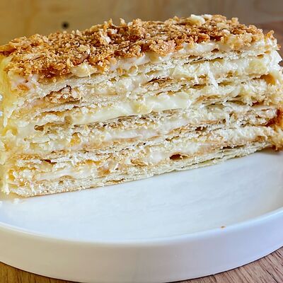 Пирожное Наполеон в АМ по цене 340 ₽