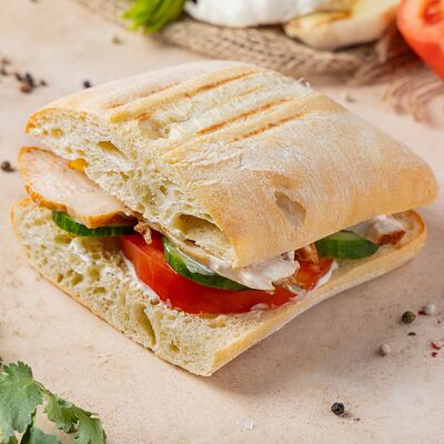 Сэндвич из пшеничной чиабатты в Irbis по цене 319 ₽