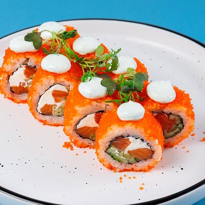 Калифорния с лососемв Дарк лава по цене 970 ₽