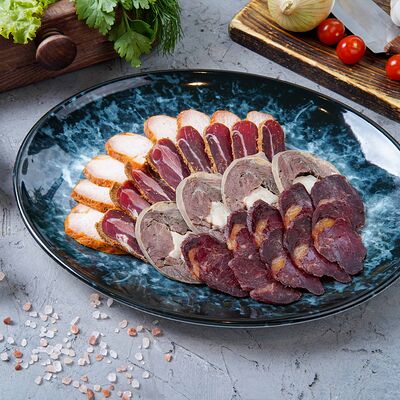 Мясная нарезка в Sreda по цене 1470 ₽