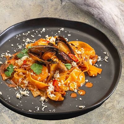 Паста Том Ям в 7 небо по цене 495 ₽