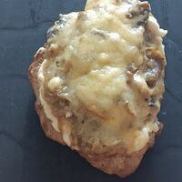 Мясо по-французски в Бистро