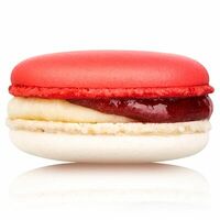 Земляника в сливках (макарони, макаруны, макаронсы, macaron) в Mon Bon