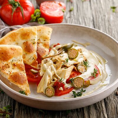 Вителло тоннато в Двор Помидор по цене 490