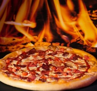 Четыре мяса в PARTY PIZZA+ по цене 920 ₽