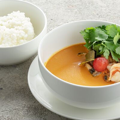 Суп Том ям с морепродуктами в Welcome по цене 780 ₽