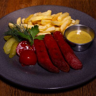 Колбаска из говядины в Кнедлик по цене 595 ₽