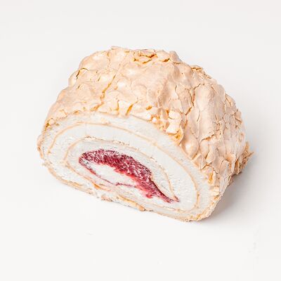 Кусочек меренгового рулета в Особенный Наполеон Кондитерская по цене 600