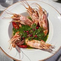 Лангустины на гриле в соусе киндзмари в Колхида Palace