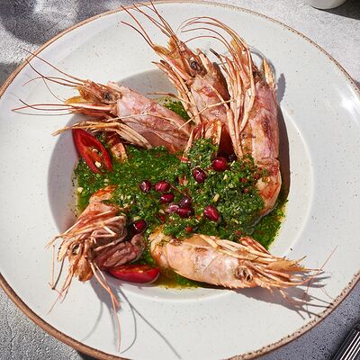 Лангустины на гриле в соусе киндзмари в Колхида Palace по цене 1725