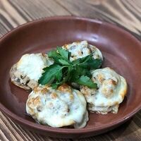 Шампиньоны по-грузински в Хинкали Хо