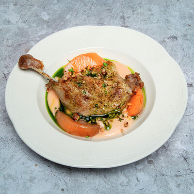 Утка конфив Сказка по цене 990 ₽