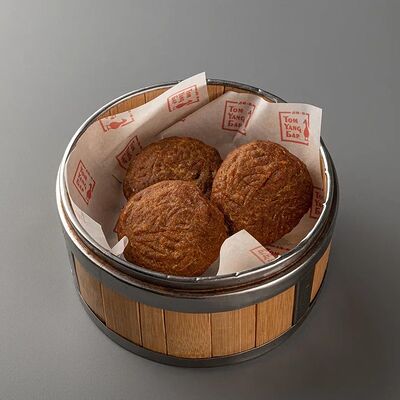 Лунные пряники в Том Янг Бар по цене 220 ₽