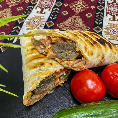 Шаурма с говядиной в Хочу мясо по цене 460 ₽